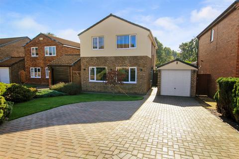 4 bedroom detached house for sale - Butterwick Court, Woodham