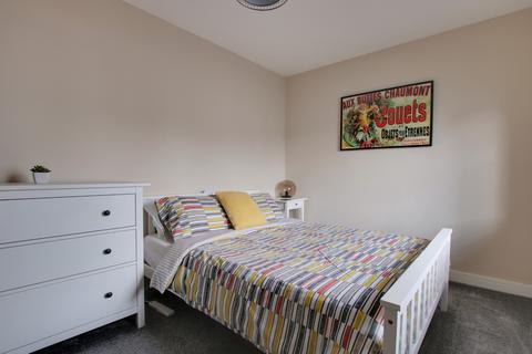 9a Bourne Road, Southampton, SO15 3AB
