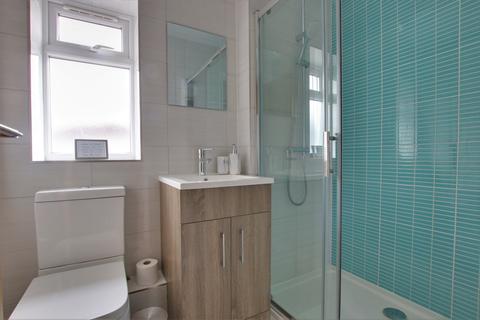 9a Bourne Road, Southampton, SO15 3AB