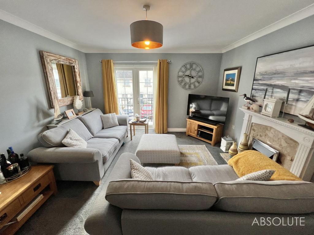 Bronshill Mews, Plainmoor, Torquay... 3 bed terraced house £240,000