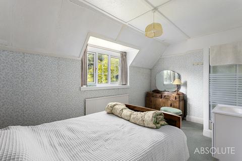 22 Barnfield Road, Torquay, TQ2 6TN