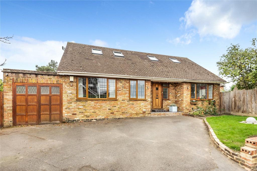 Post Meadow, Iver, Buckinghamshire, SL0 4 bed detached house £850,000