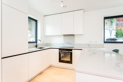 82 Rhodeswell Road, London, E14 7TL