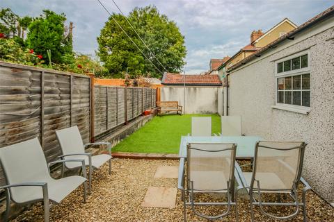 4 bedroom semi-detached house for sale, Woodchester Road, Bristol, BS10