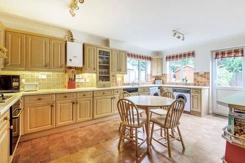 4 bedroom detached house to rent - Hookwater Road, Chandler's Ford, Hampshire, SO53