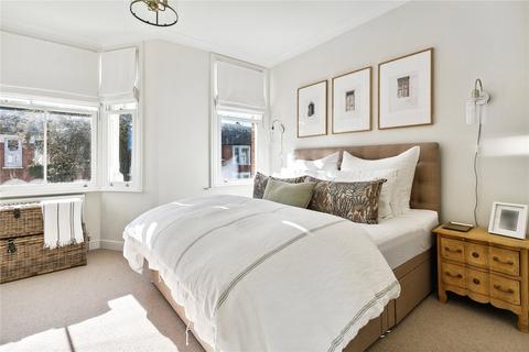 3 bedroom apartment for sale - Hydethorpe Road, SW12