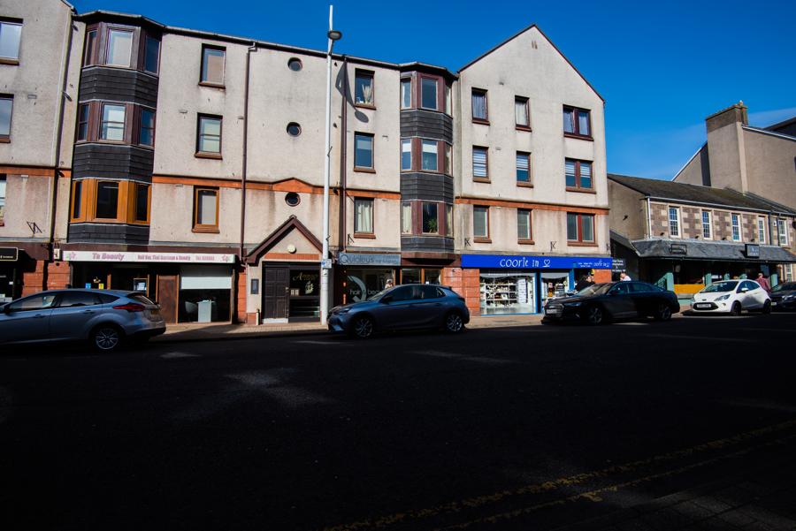 84 Kempock Street, Gourock, Gourock, PA19 1 bed flat £445 pcm (£103 pw)