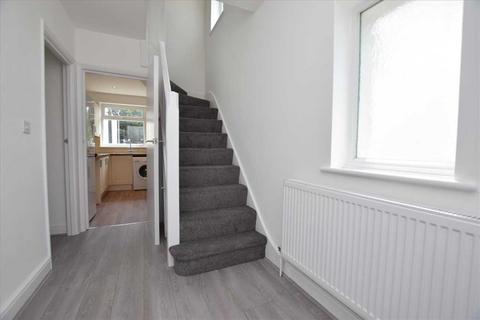 4 bedroom semi-detached house for sale, Dorchester Way, Harrow