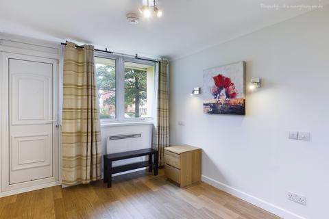 2 bedroom flat for sale, 1 Melbourne Court Howard Street, Newcastle upon Tyne