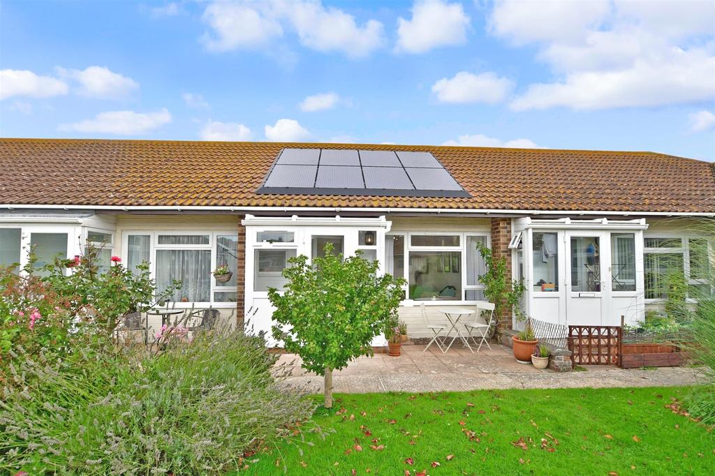 Manor Way, Elmer Sands, West Sussex 2 bed terraced bungalow £160,000