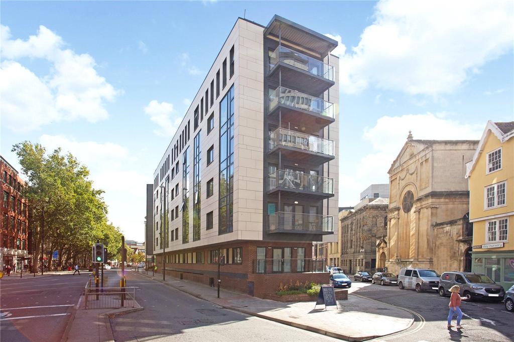 The Milliners, St. Thomas Street, Bristol, BS1 Studio to rent £1,100