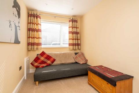 11 Bronte Crescent, Hemel Hempstead, HP2 7NS