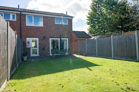 11 Bronte Crescent, Hemel Hempstead, HP2 7NS