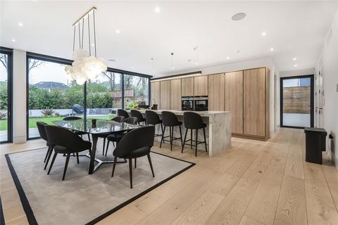 5 bedroom detached house for sale, Lightoak, Barnet Road, Arkley, Hertfordshire, EN5