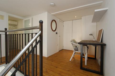 1 bedroom flat to rent, Huntly Street, Canonmills, Edinburgh, EH3