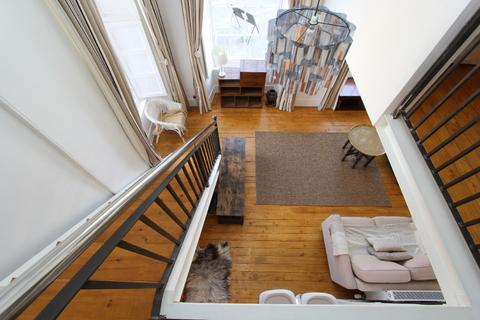 1 bedroom flat to rent, Huntly Street, Canonmills, Edinburgh, EH3
