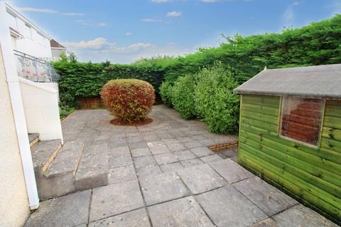 9 Birch Walk, Porthcawl, CF36 5AN