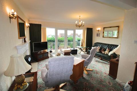 9 Birch Walk, Porthcawl, CF36 5AN