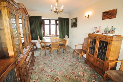 9 Birch Walk, Porthcawl, CF36 5AN