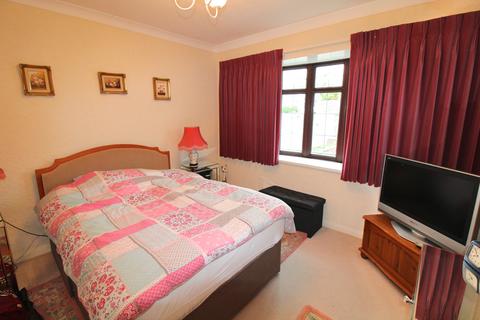 9 Birch Walk, Porthcawl, CF36 5AN