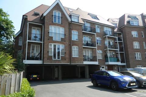 2 bedroom ground floor flat to rent, Knyveton Road, Boscombe, Bournemouth