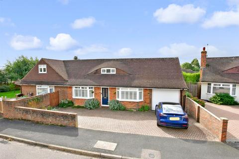 5 bedroom bungalow for sale - Colin Blythe Road, Tonbridge, Kent