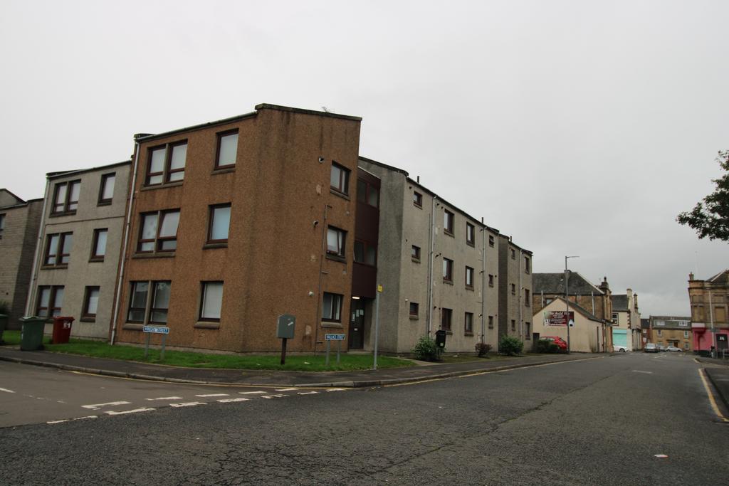 Wallace Street, Falkirk, FK2 1 bed flat £475 pcm (£110 pw)