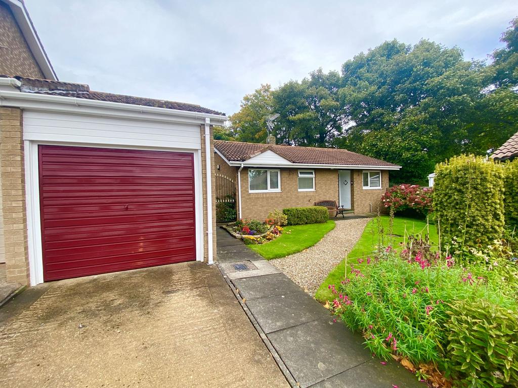 Chestnut Drive, Haswell, Durham, Durham, DH6 2BE 2 bed bungalow £140,000