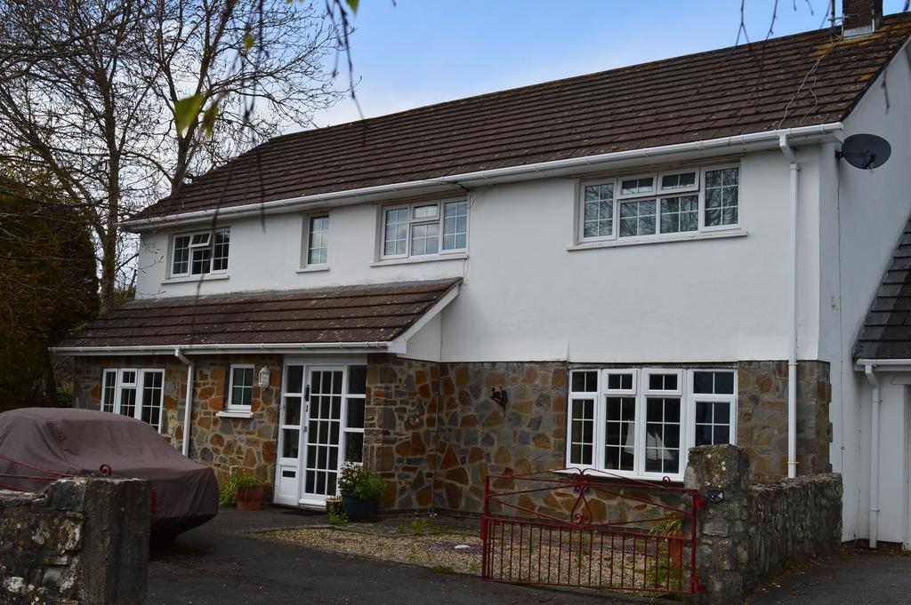 Flanders Road, Llantwit Major CF61 4 bed detached house for sale £665,750