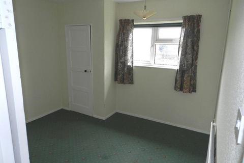 2 bedroom flat to rent - Barton Crescent, Stoke-on-Trent ST6