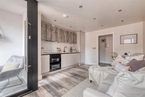 Apartment 5, Vinegar House, 39 Foregate Street, Worcester, WR1 1DJ