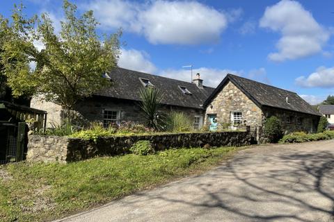 Cherry Cottage Righ Crescent, Onich, Fort William, PH33 6SG