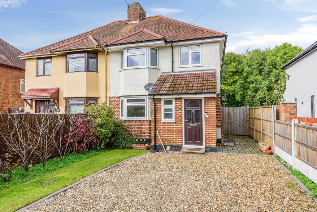 Virginia Water, Surrey, GU25 3 bed semidetached house £650,000