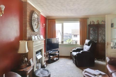 16 Fairfields, Looe, PL13 1HD