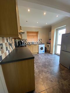 12 Heol Pentwyn, Tonyrefail, Porth, CF39 8DF