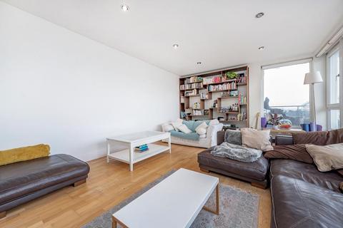 3 bedroom flat for sale - Dolphin House, Smugglers Way, London, SW18
