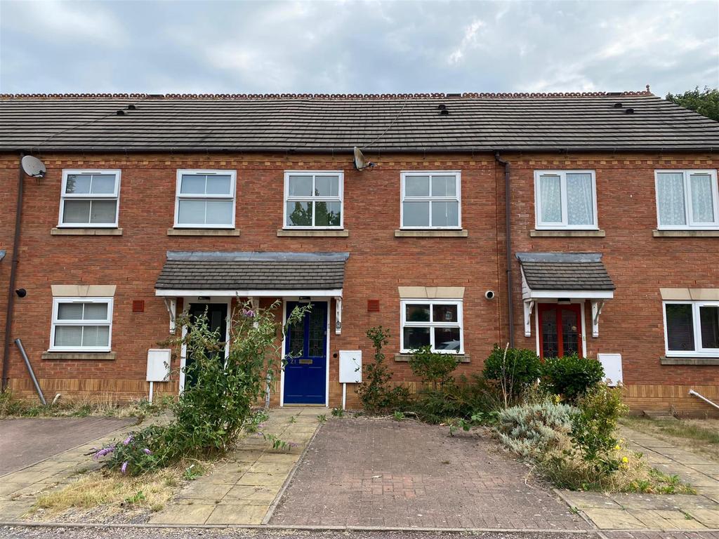 Alexander Gardens, Great Barr... 2 bed terraced house £850 pcm (£196 pw)