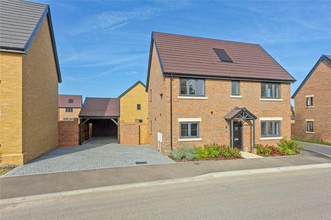 3 bedroom detached house for sale, Fairlake View, Sittingbourne, ME10