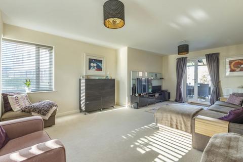 2 Ashpole Avenue, Wootton, Bedford, MK43 9ED
