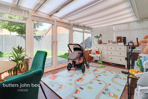 7 Abington Close, Crewe, CW1 3TL