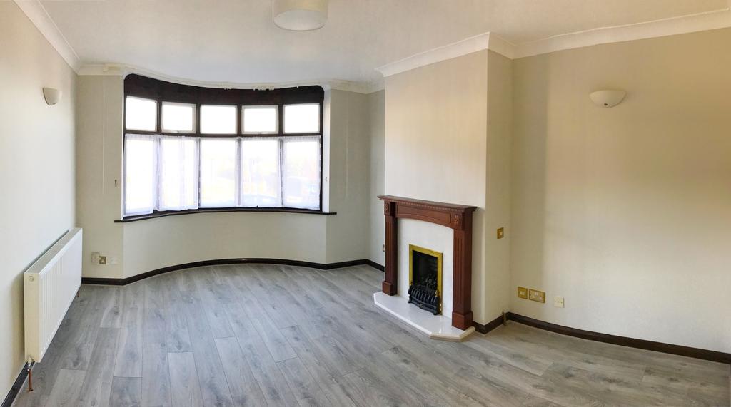 Somerset Avenue, Luton, Bedfordshire, LU2 3 bed semidetached house £
