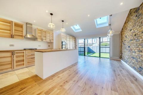 33 Mina Road, London, SW19 3AU