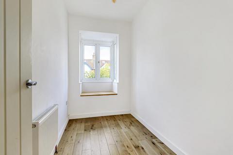 33 Mina Road, London, SW19 3AU