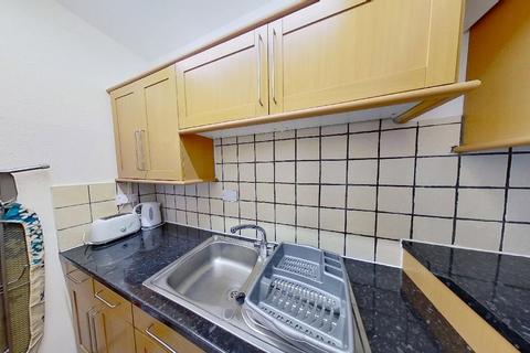 1 bedroom flat to rent, Grove Street, Edinburgh, EH3