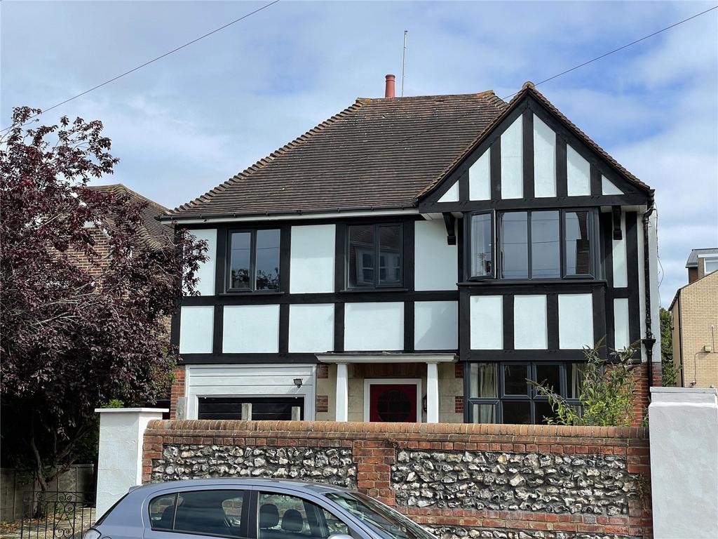 Southfields Road, Eastbourne, East Sussex, BN21 4 bed detached house