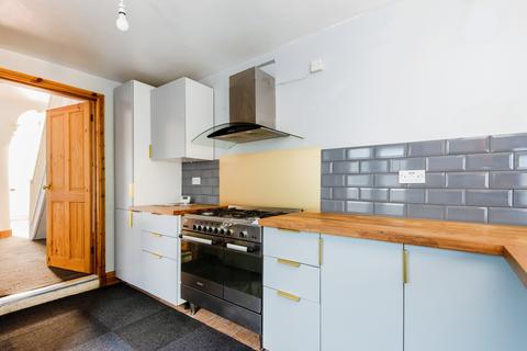 21 Weston Road, Gloucester, GL1 5AU