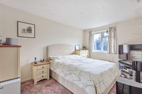 3 bedroom semi-detached house for sale - The Lennards, South Cerney GL7 5UX