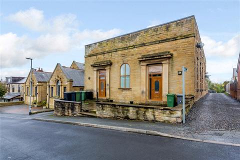 3, The Chapel Back Green, Churwell, Leeds, LS27 7TE