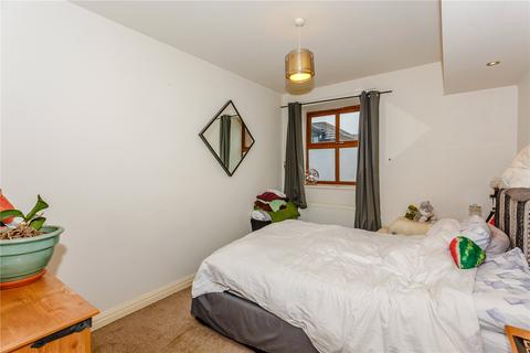 3, The Chapel Back Green, Churwell, Leeds, LS27 7TE