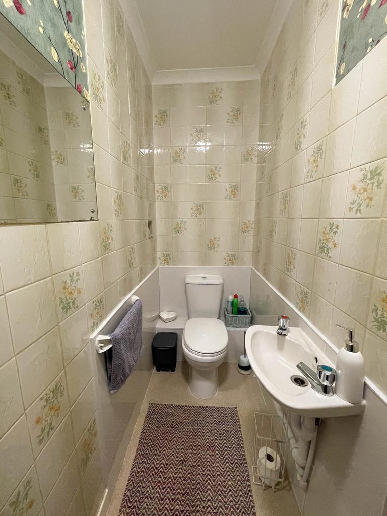 W.C./Cloakroom